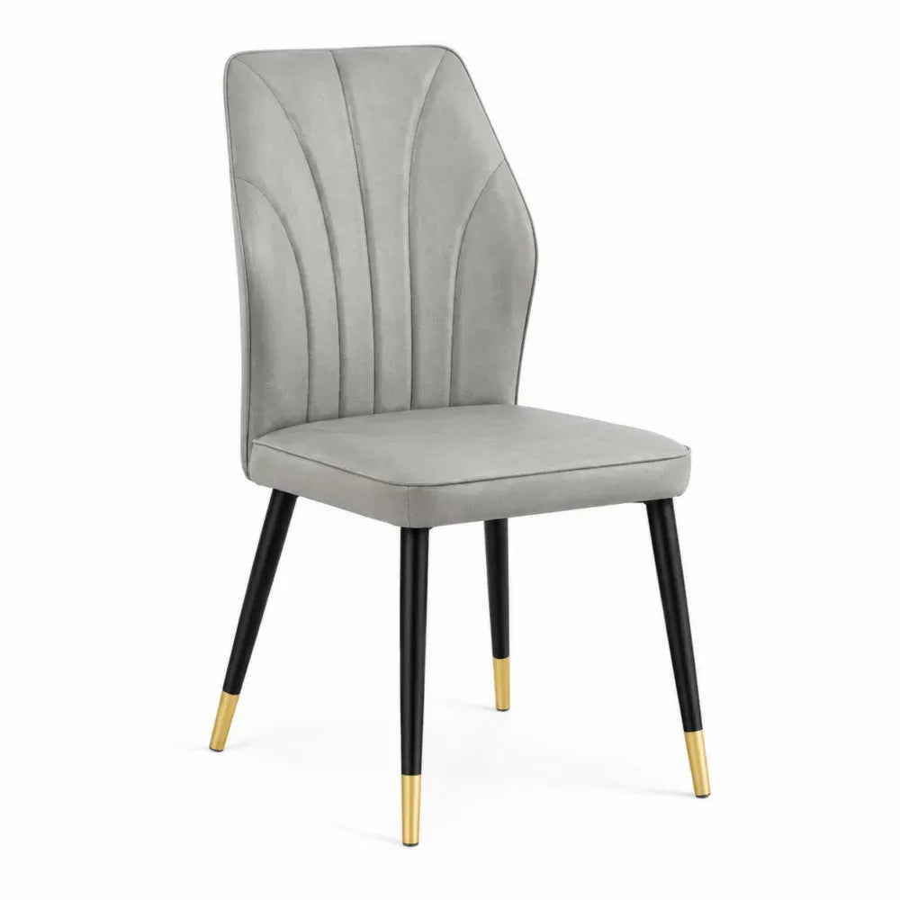 Silla de comedor tapizada en terciopelo de poliéster gris con patas de acero negro y puntas doradas 52 x 55 x 82 cm
